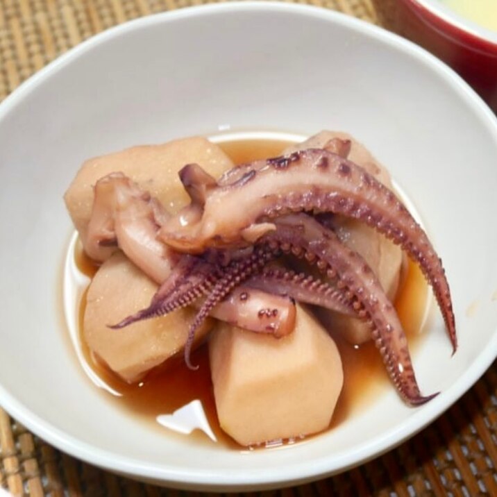 ねっとり美味しい♫里芋の煮っころがし